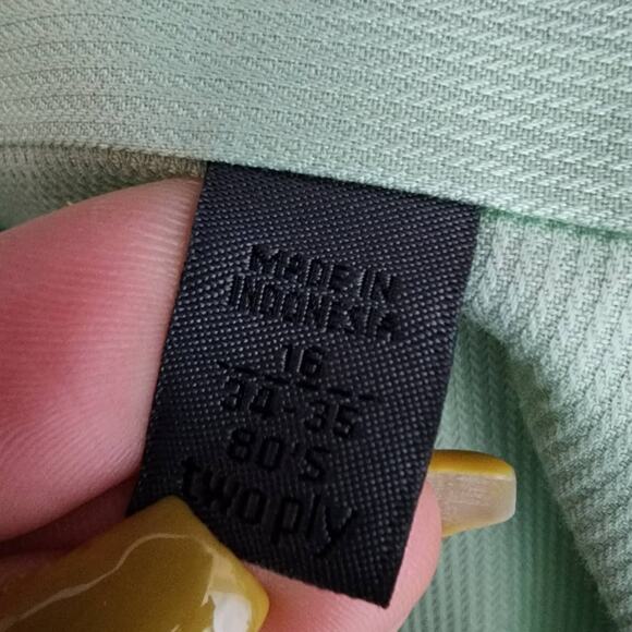 Calvin Klein Slim Fit Non-Iron Green Dress Shirt | Men's 34-35 - Picture 10 of 12